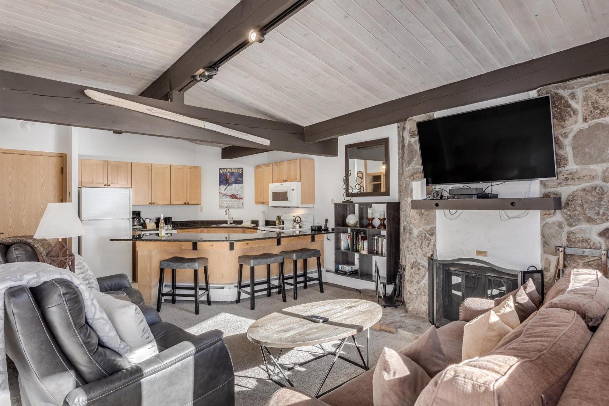 Laurelwood 414