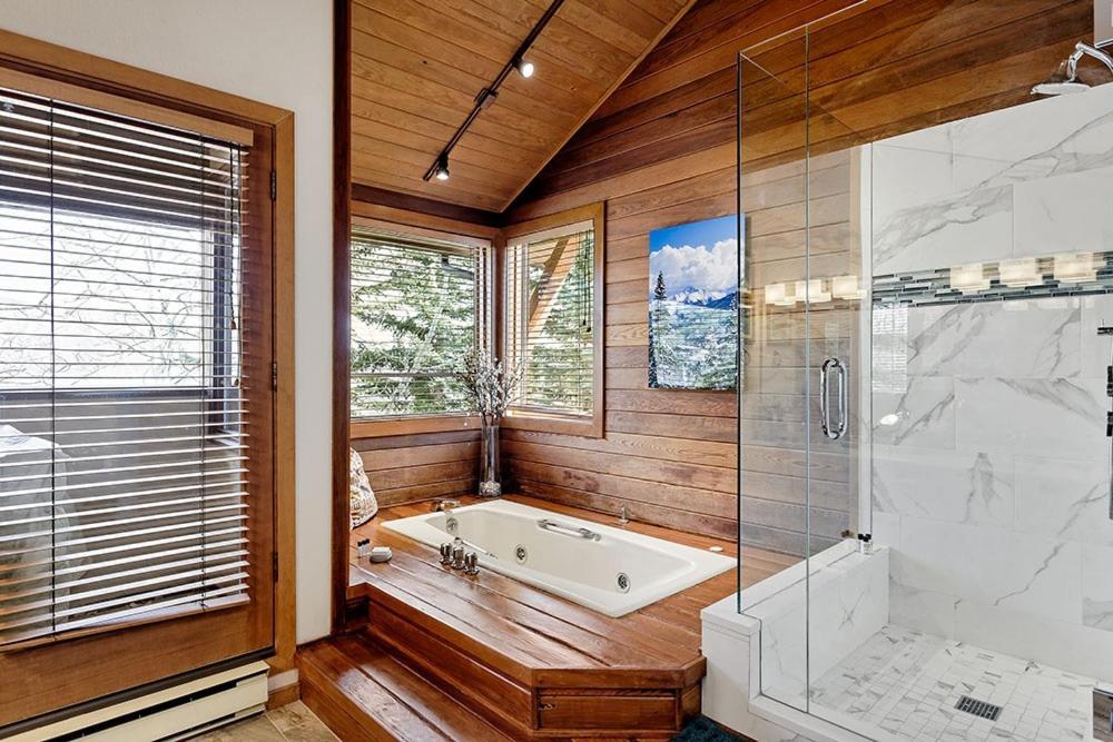 Ski-in Ski-out Luxury Townhome With Stunning Views By The Woodrun V Holiday home *