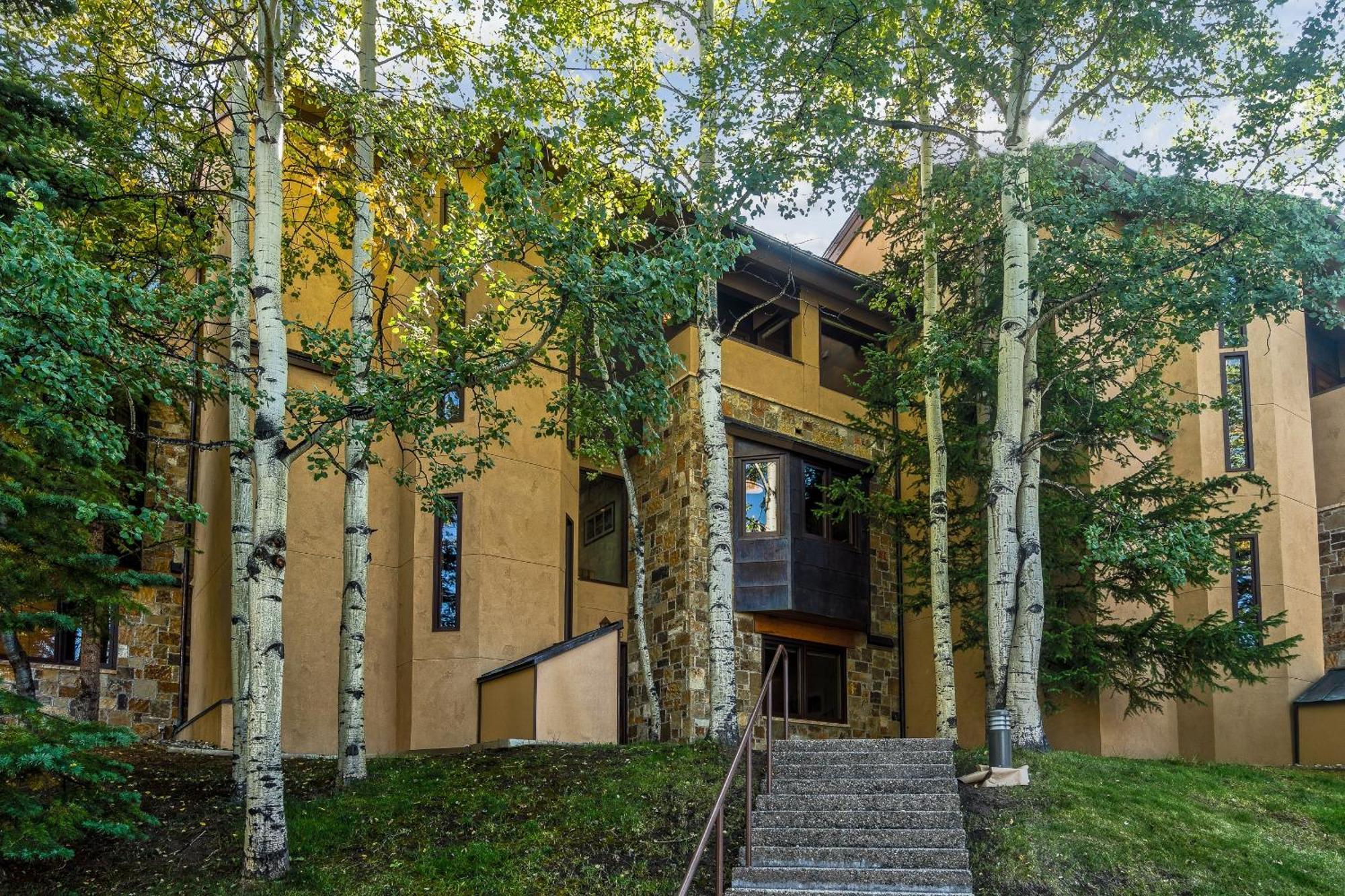Townhome With Ski-in Access Near Pool And By The Woodrun V Holiday home Snowmass Village