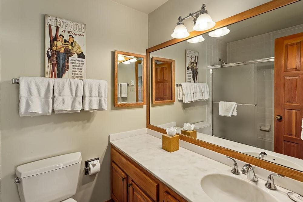 Ski-in Ski-out Luxury In The Heart Of Snowmass By The Woodrun V Snowmass Village