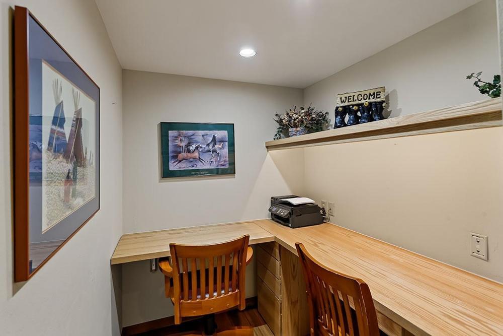 Ski-in Ski-out Luxury In The Heart Of Snowmass By The Woodrun V Holiday home