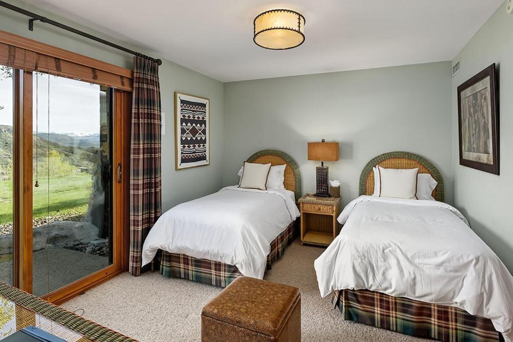 Holiday home Ski-in Ski-out Luxury In The Heart Of Snowmass By The Woodrun V *