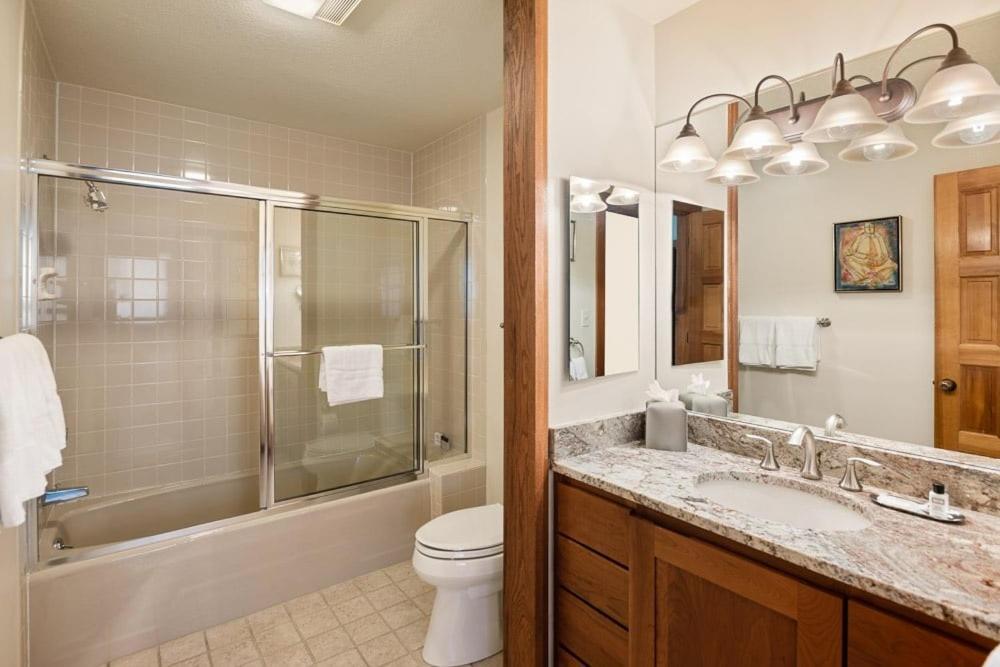 Lovely Snowmass View Townhome With Access By The Woodrun V *