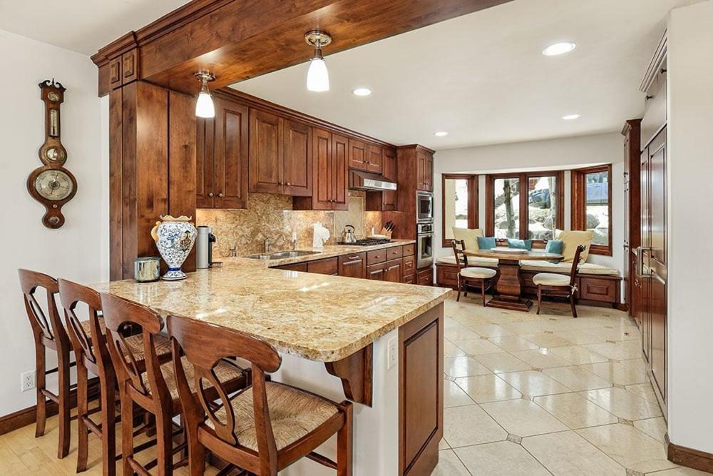 Fanny Hill Pool View Townhome With Access By The Woodrun V Holiday home Snowmass Village