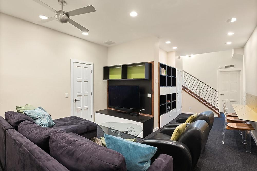 Timeless Ski-in Ski-out Snowmass Mountain Townhome By The Woodrun V Snowmass Village