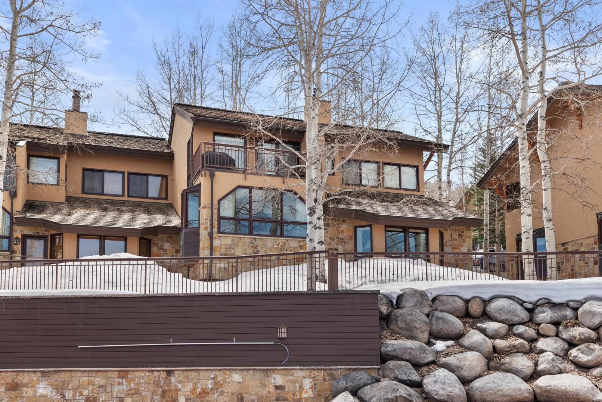 Fanny Hill Pool View Townhome With Access By The Woodrun V