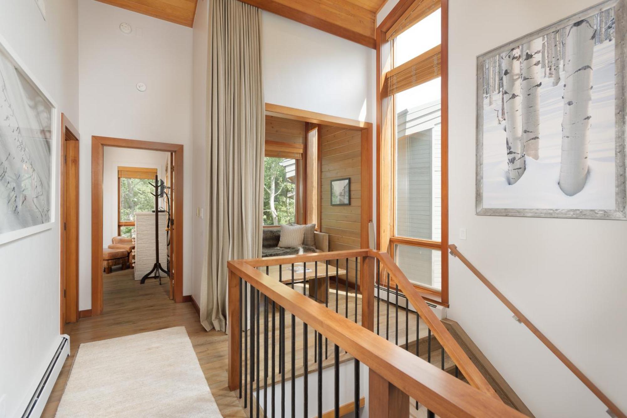 Newly Remodeled Ski-in Out Snowmass View Townhome By The Woodrun V Holiday home Snowmass Village