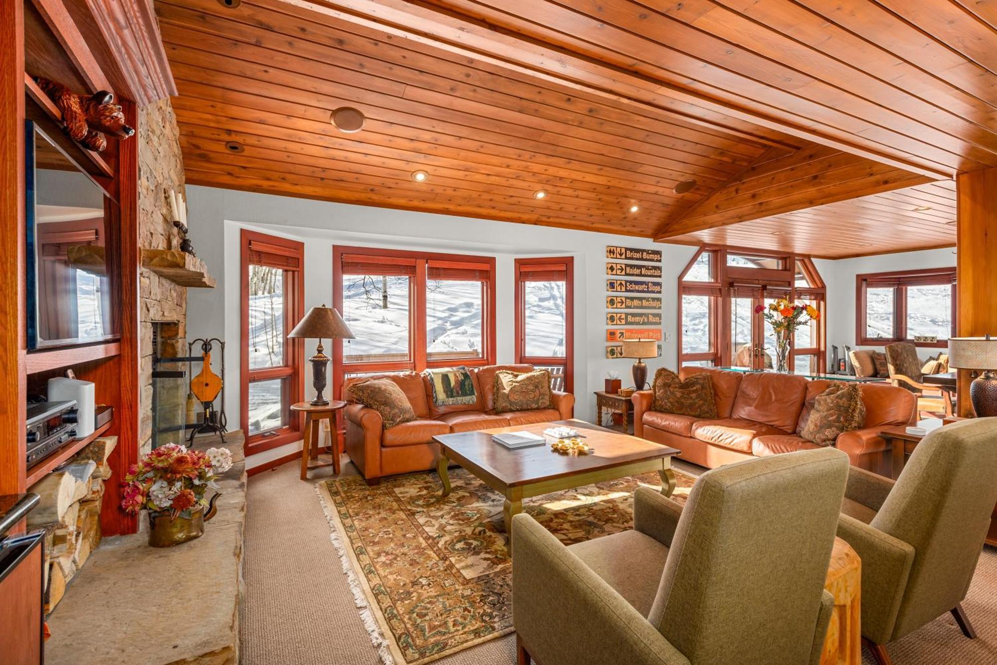 Holiday home Ski-in Ski-out Townhome Near Adam's Ave Access By The Woodrun V *