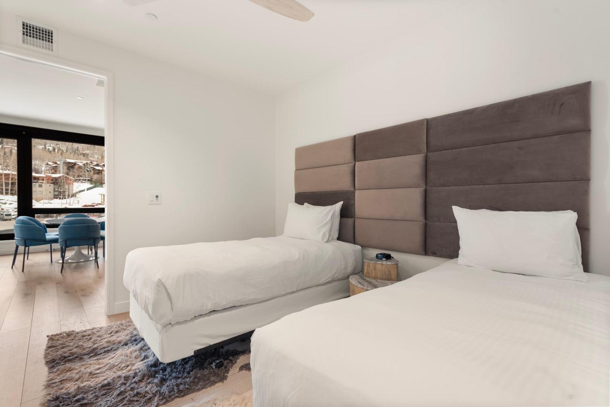 Electric Pass By Snowmass Vacations Apartment