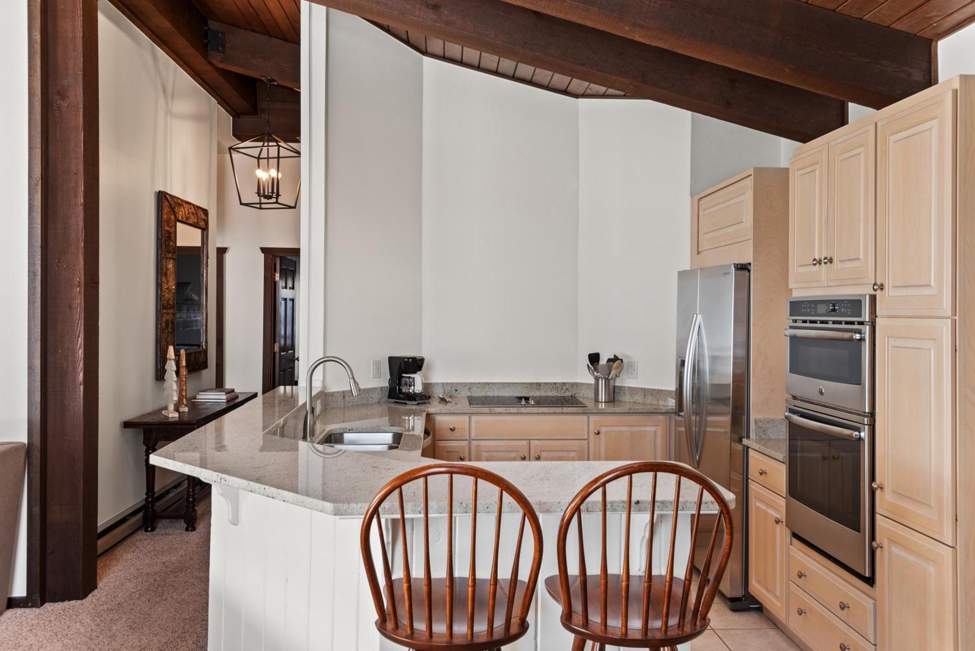 Enclave 306, Snowmass Ski-in/ski-out W/shared Pool/hot Tub Snowmass Village