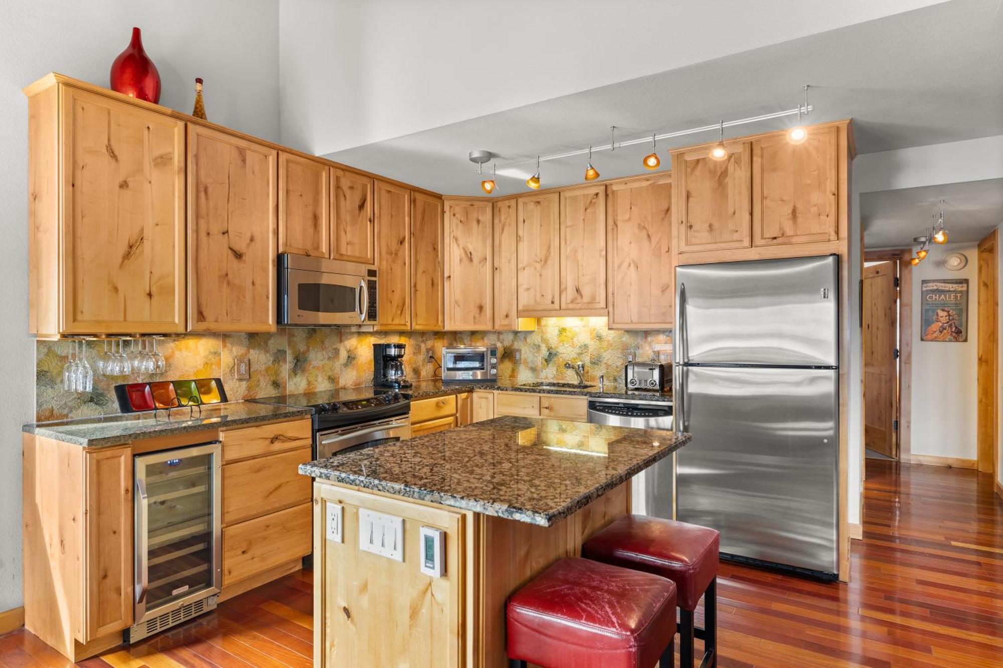 Apartment Seasons Four By Snowmass Vacations