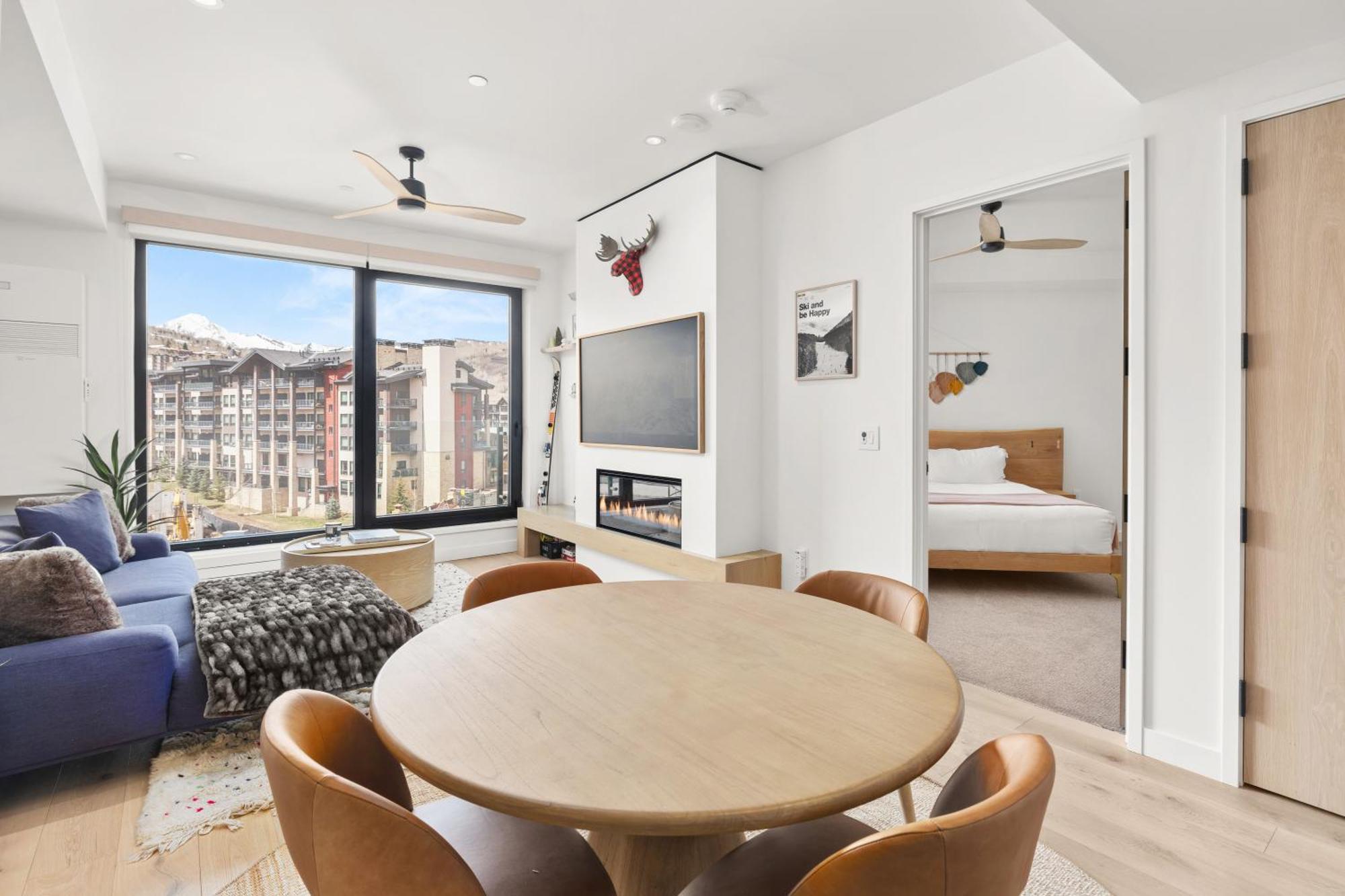Electric Pass By Snowmass Vacations Apartment *
