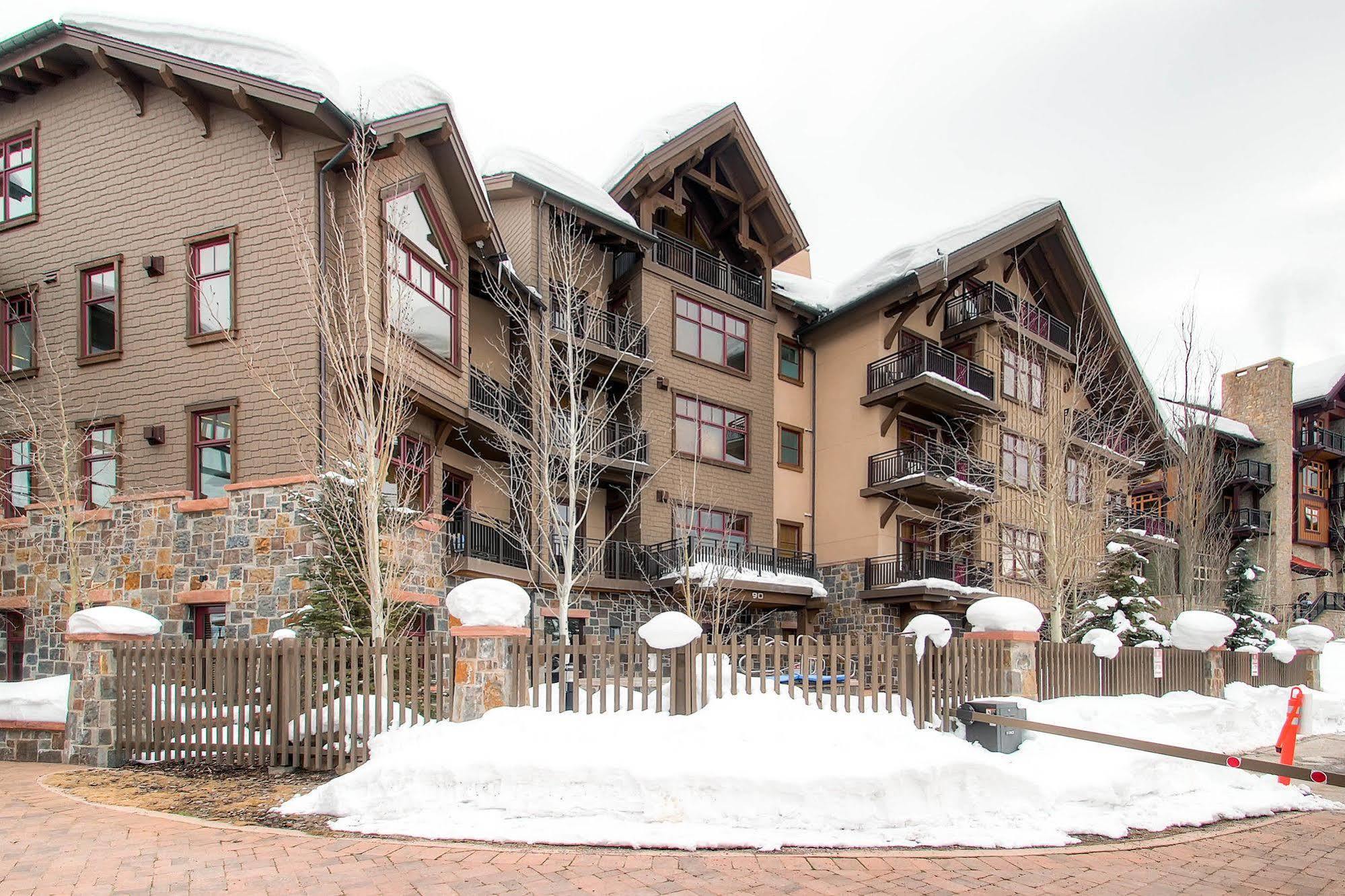 Resort Capitol Peak By Snowmass Mountain 4*