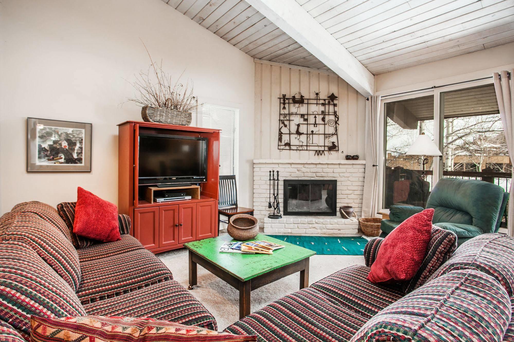 Woodbridge By First Choice Management Hotel