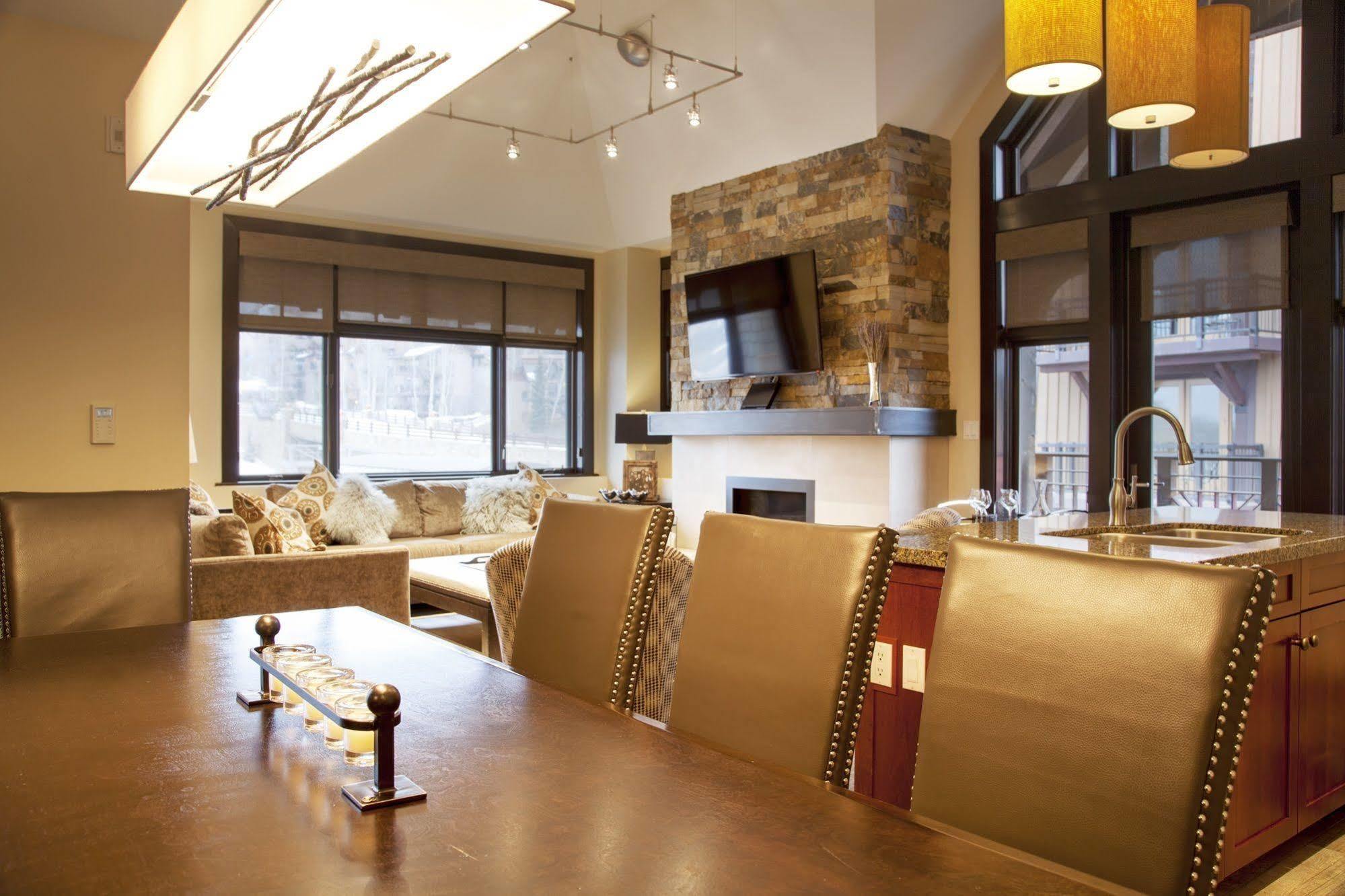 Snowmass Collection, A Destination