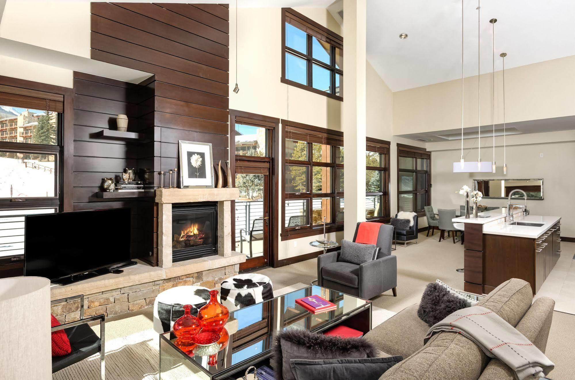 Snowmass Collection, A Destination Snowmass Village