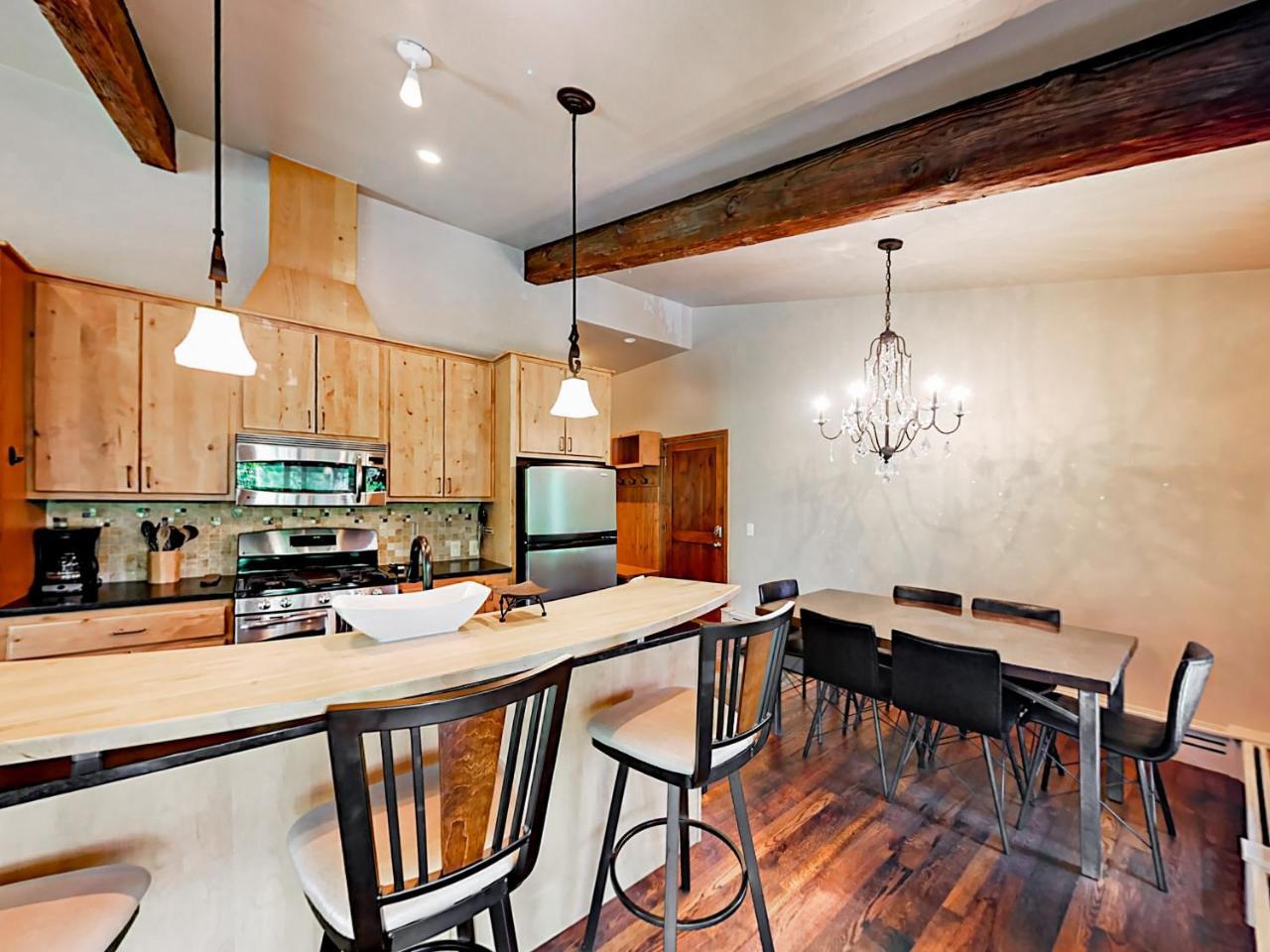 Apartment 35 Upper Woodbridge Rd Unit 19ef