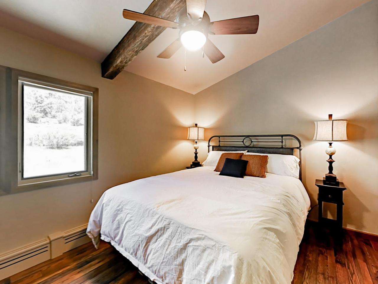 35 Upper Woodbridge Rd Unit 19ef