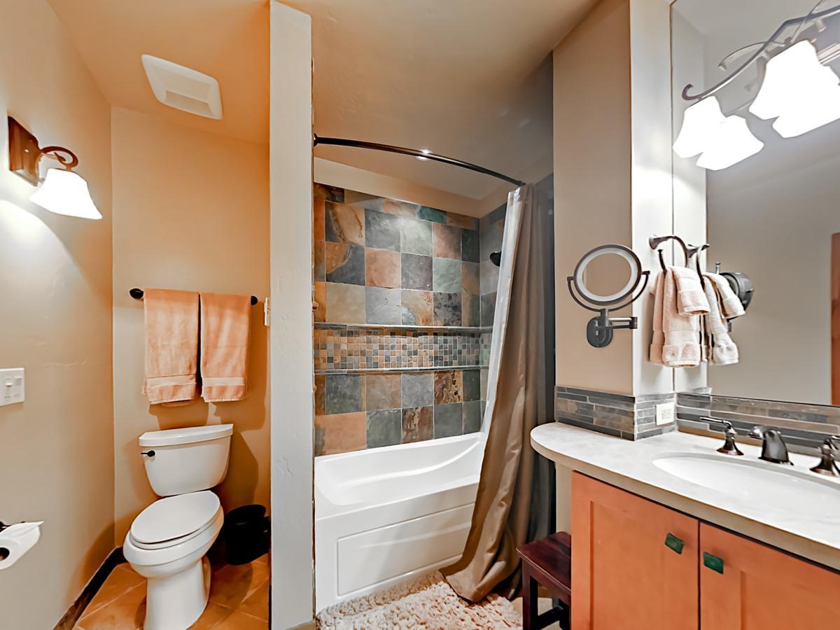 35 Upper Woodbridge Rd Unit 19ef Apartment
