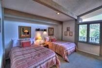 Lichenhearth By First Choice Management Hotel