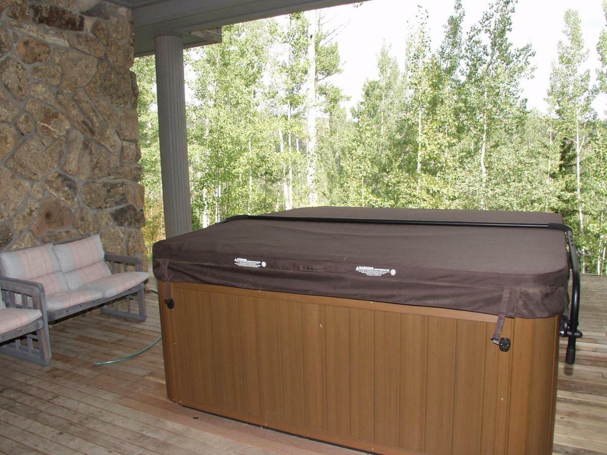 201 Edgewood Ln Holiday home *