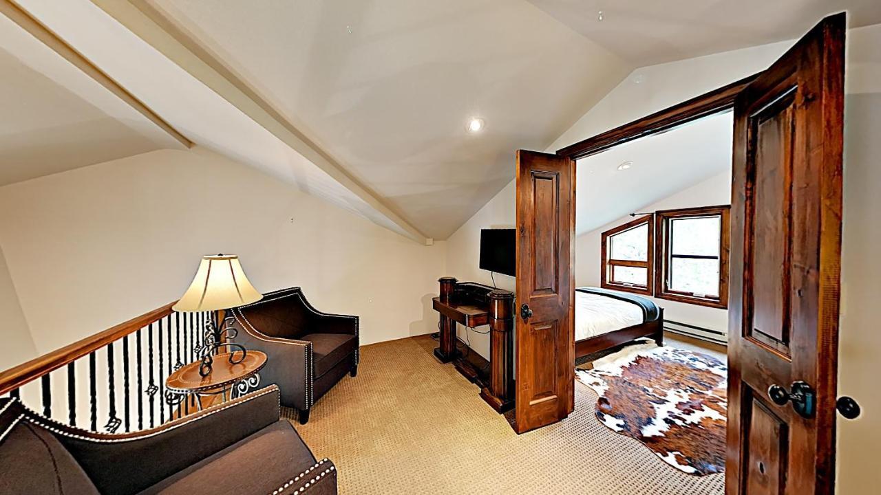 Aparthotel Woodrun Place 3*