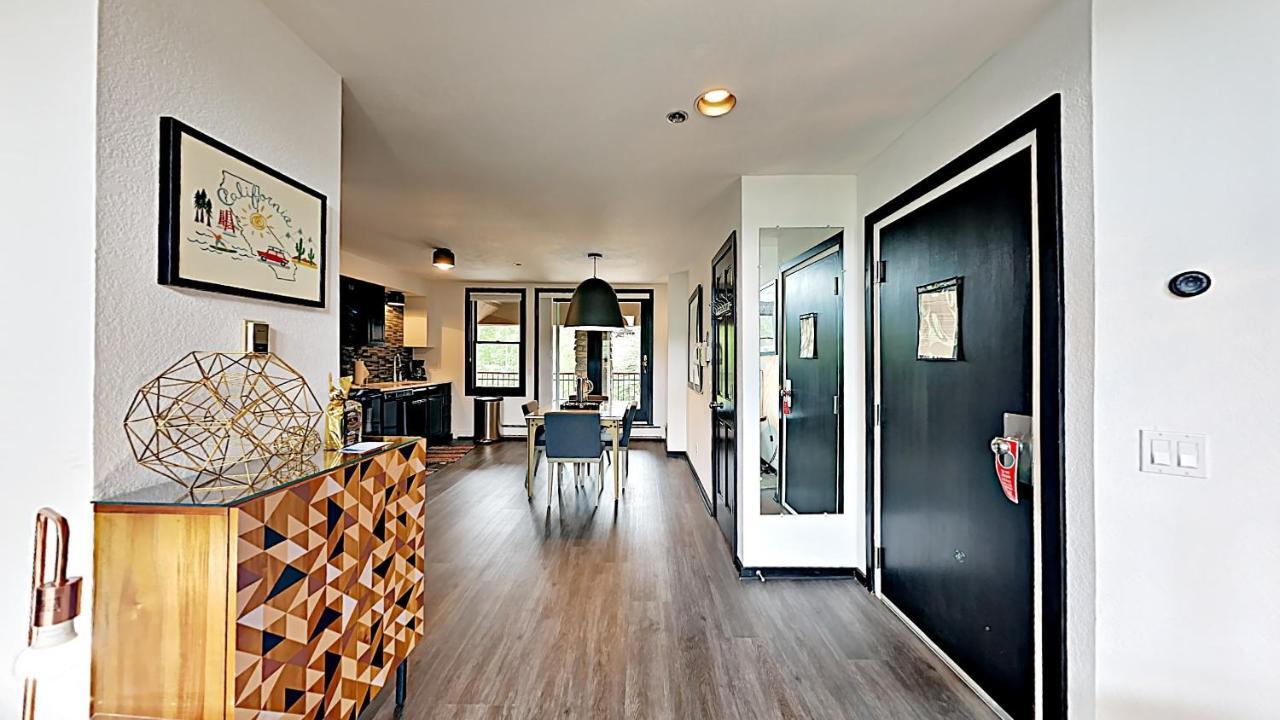 Woodrun Place