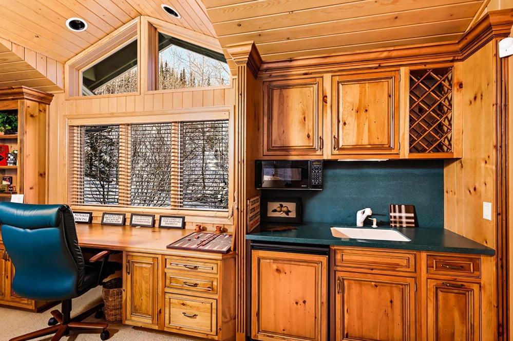 921 Faraway * Snowmass Village